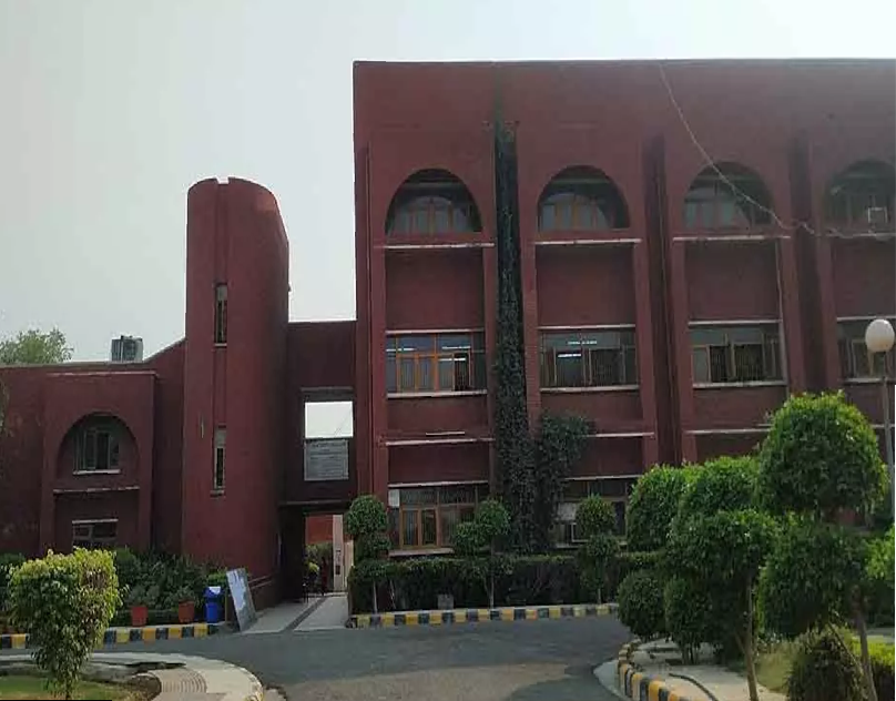 Delhi University Plans Semester Abroad for UG Students