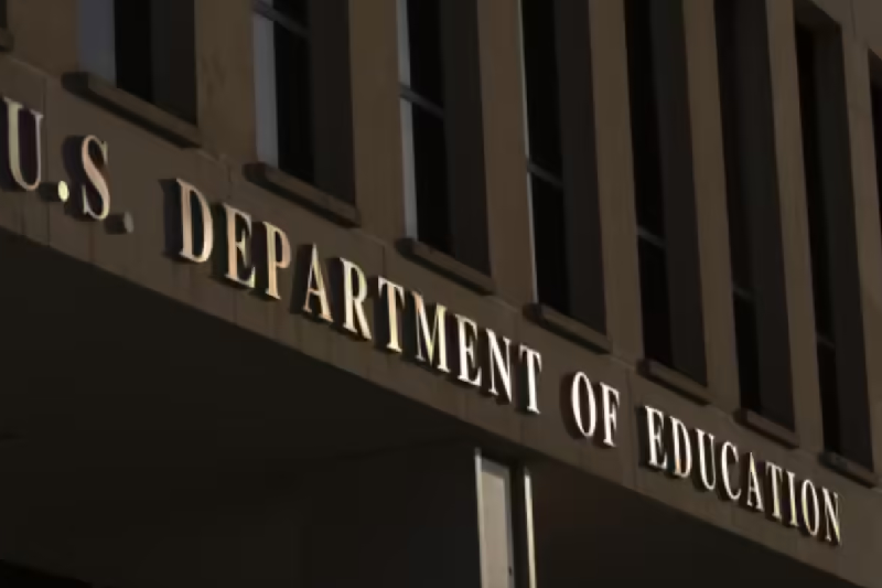 US Education Department Expands Ombudsman Role to Tackle Student Loan Crisis