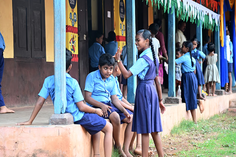 Government Schools in Karnataka Face Sharp Decline in Student Enrollment: Causes, Challenges, and Steps Forward