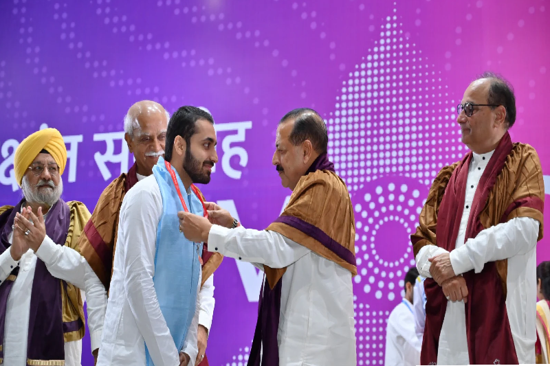 IIT Roorkee Convocation 2025 Marks Milestone with 23% Female Representation and Surge in Women PhD Scholars