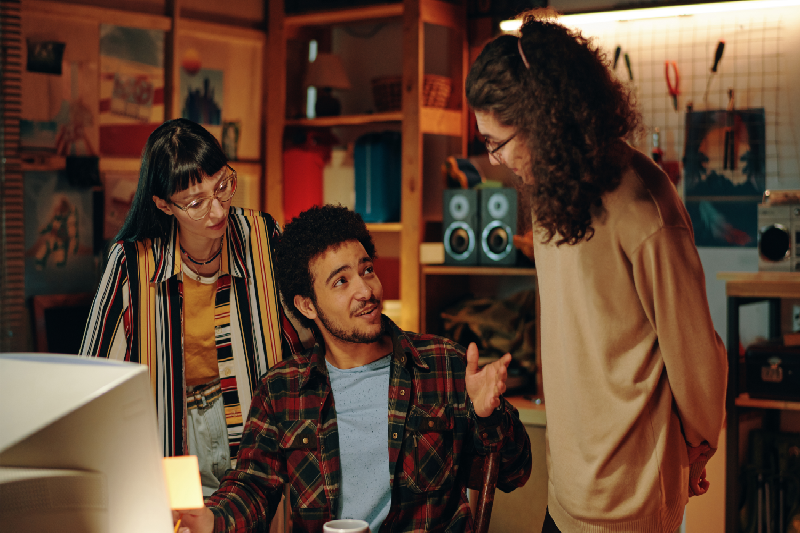 Generation Side Hustle: How Gen Z is Redefining Work Beyond the 9-to-5