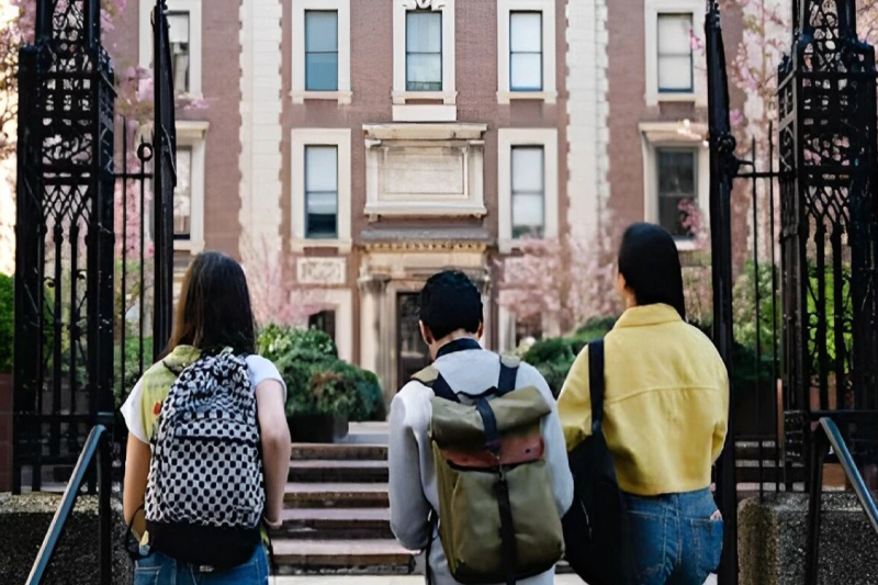 Trump Administration Sets 15% Cap on International Undergraduate Enrolment at Top U.S. Universities