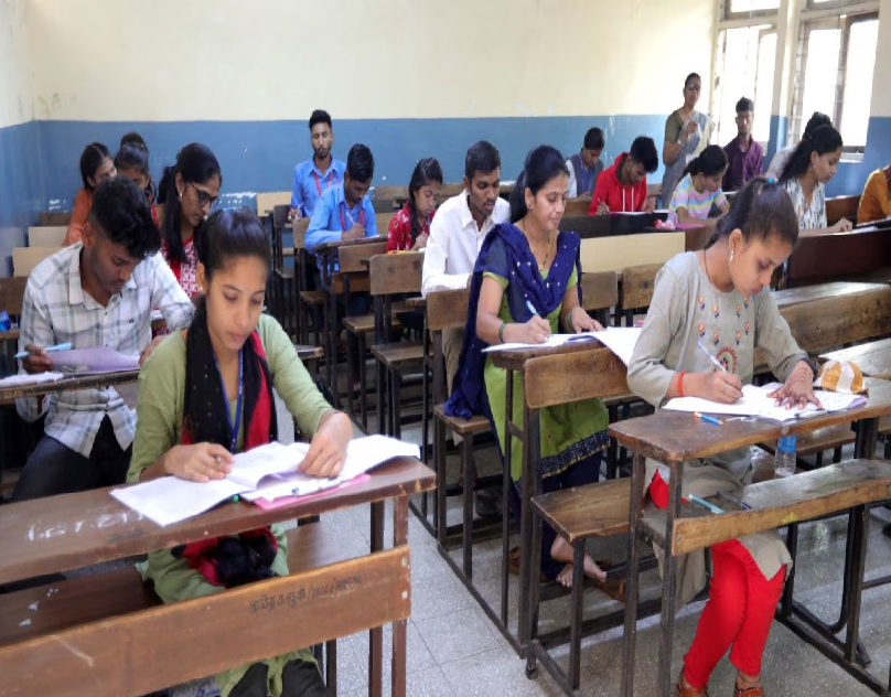 Delhi Schools to Hold Summer Remedial Classes for Board Students