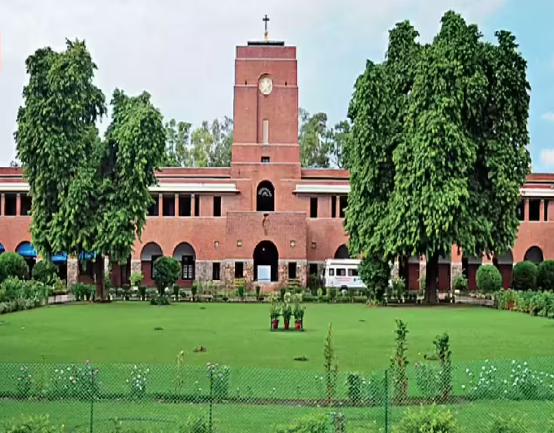 Delhi University Defers PG Exams Scheduled in May 2026